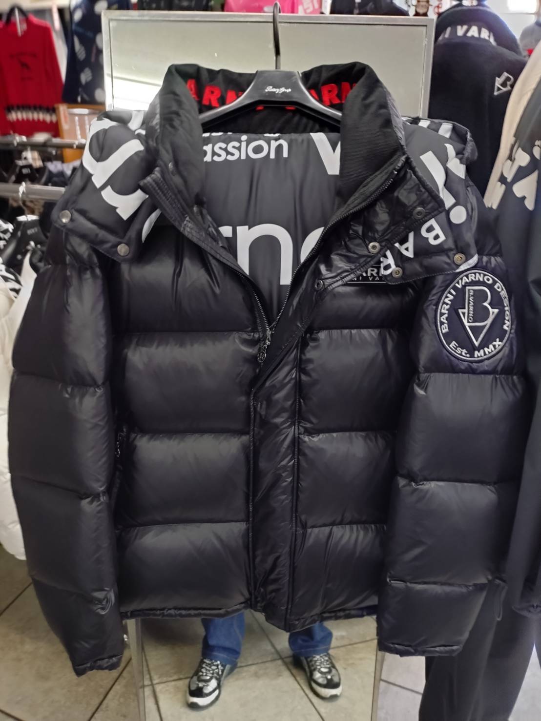 紳士服ミッキー