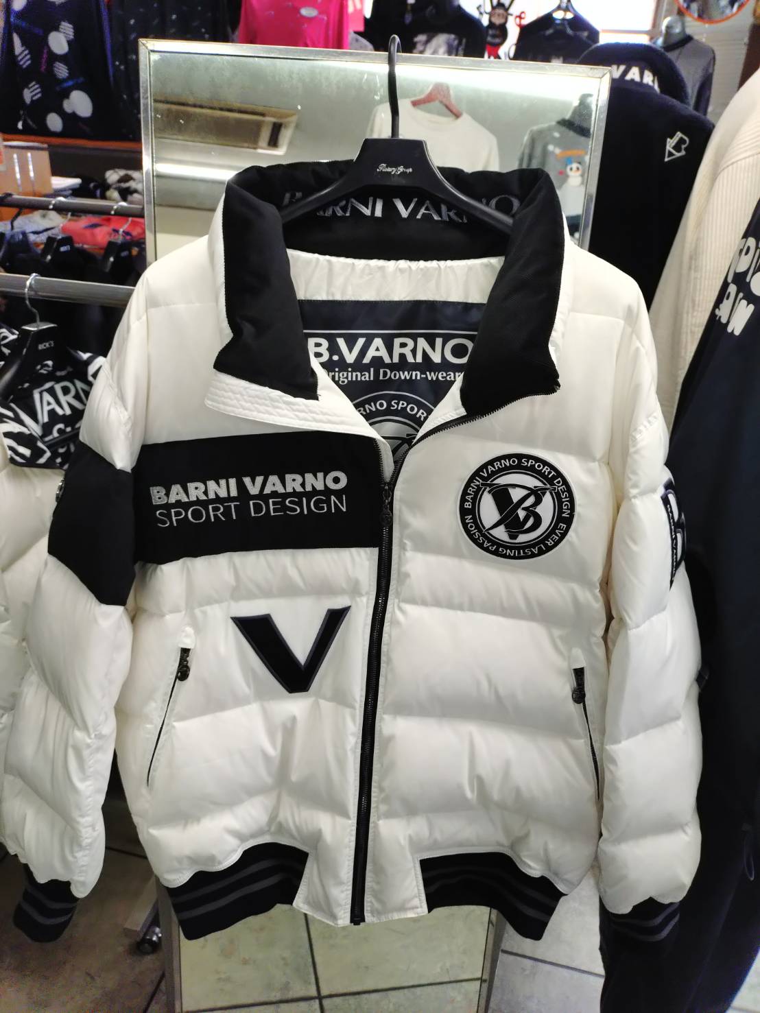 紳士服ミッキー