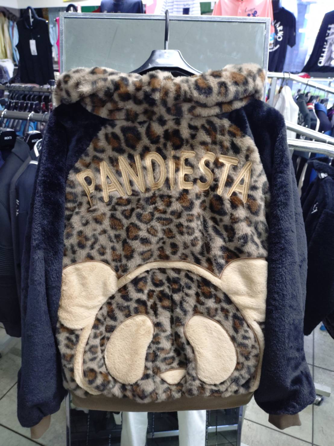 紳士服ミッキー