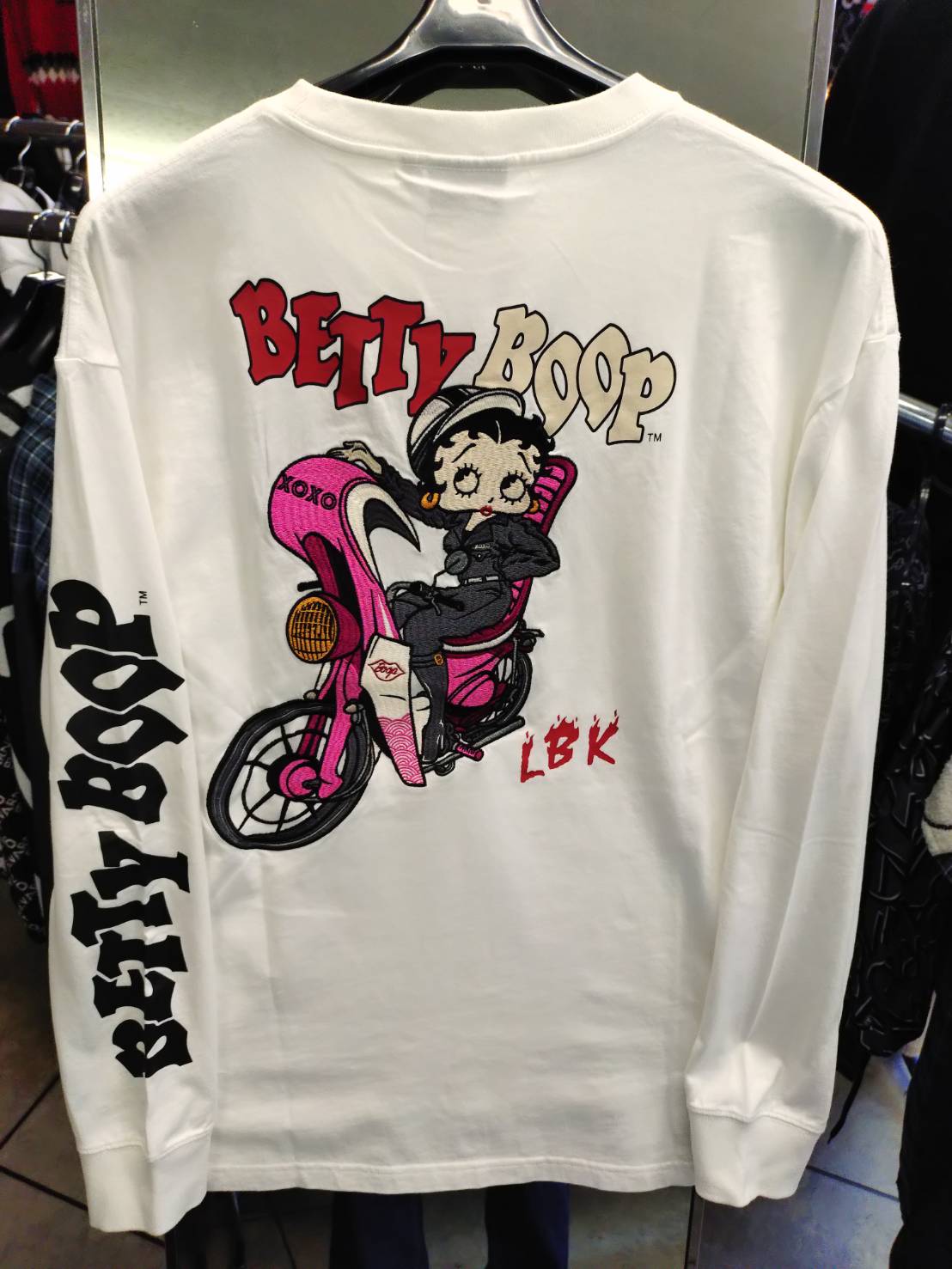 紳士服ミッキー