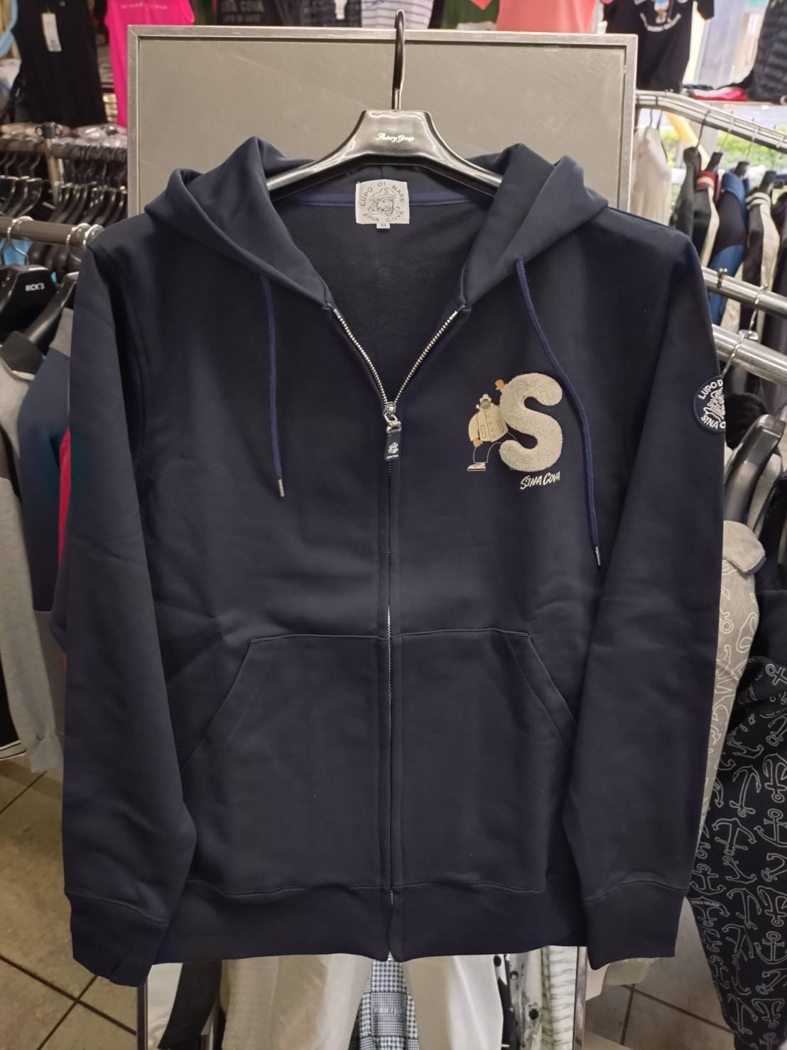 紳士服ミッキー